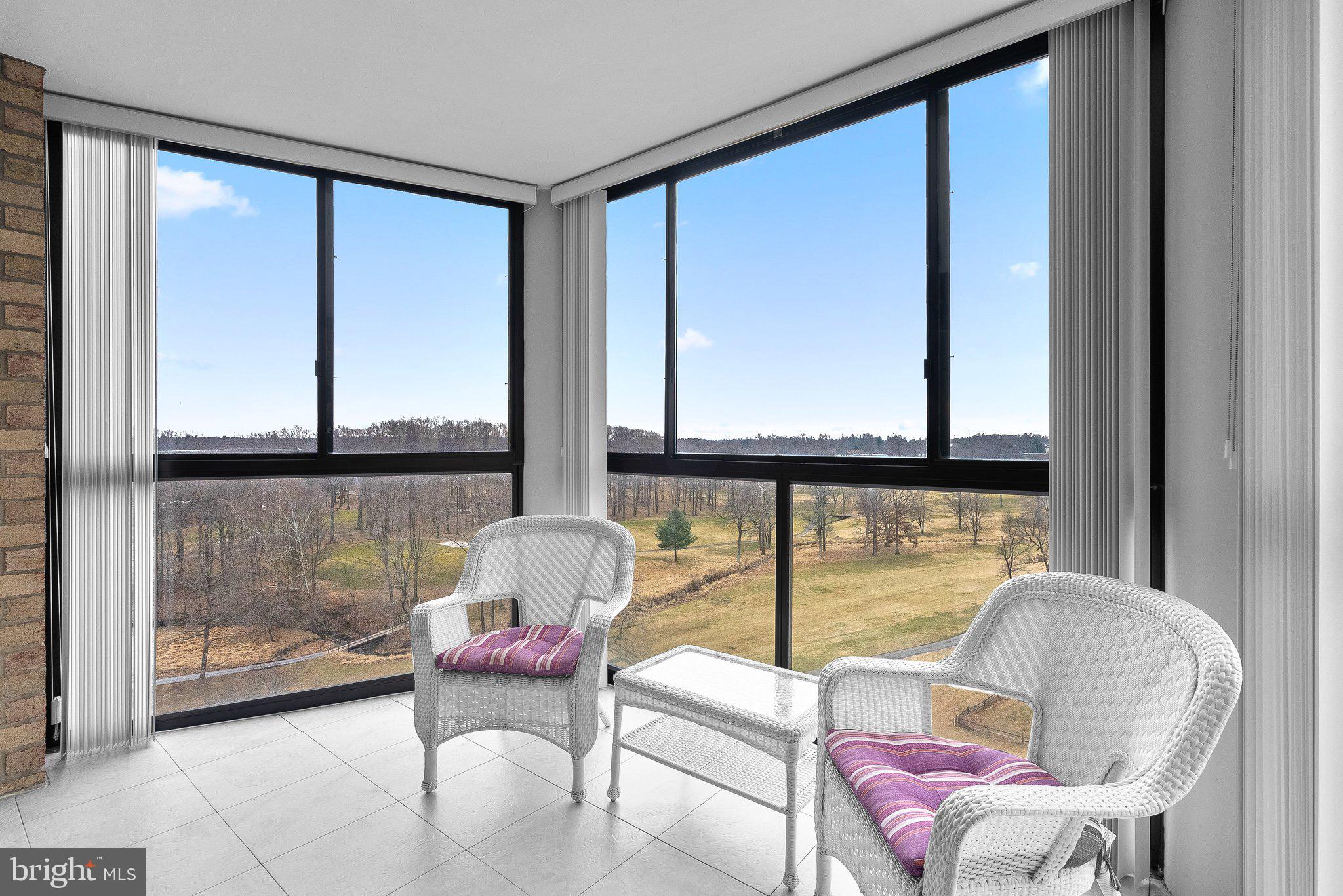 GREENS AT LEISURE WORLD - Residential