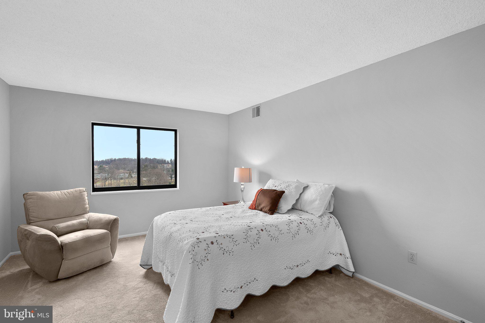 GREENS AT LEISURE WORLD - Residential