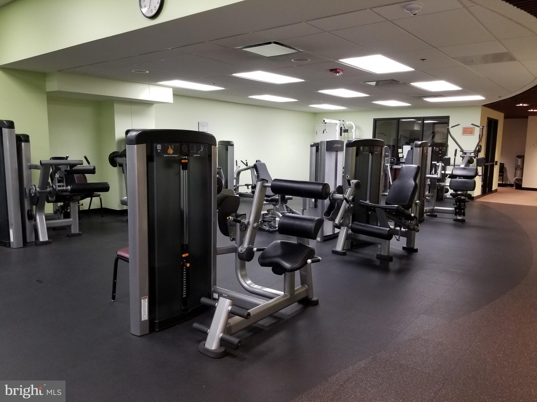 GREENS AT LEISURE WORLD - Residential