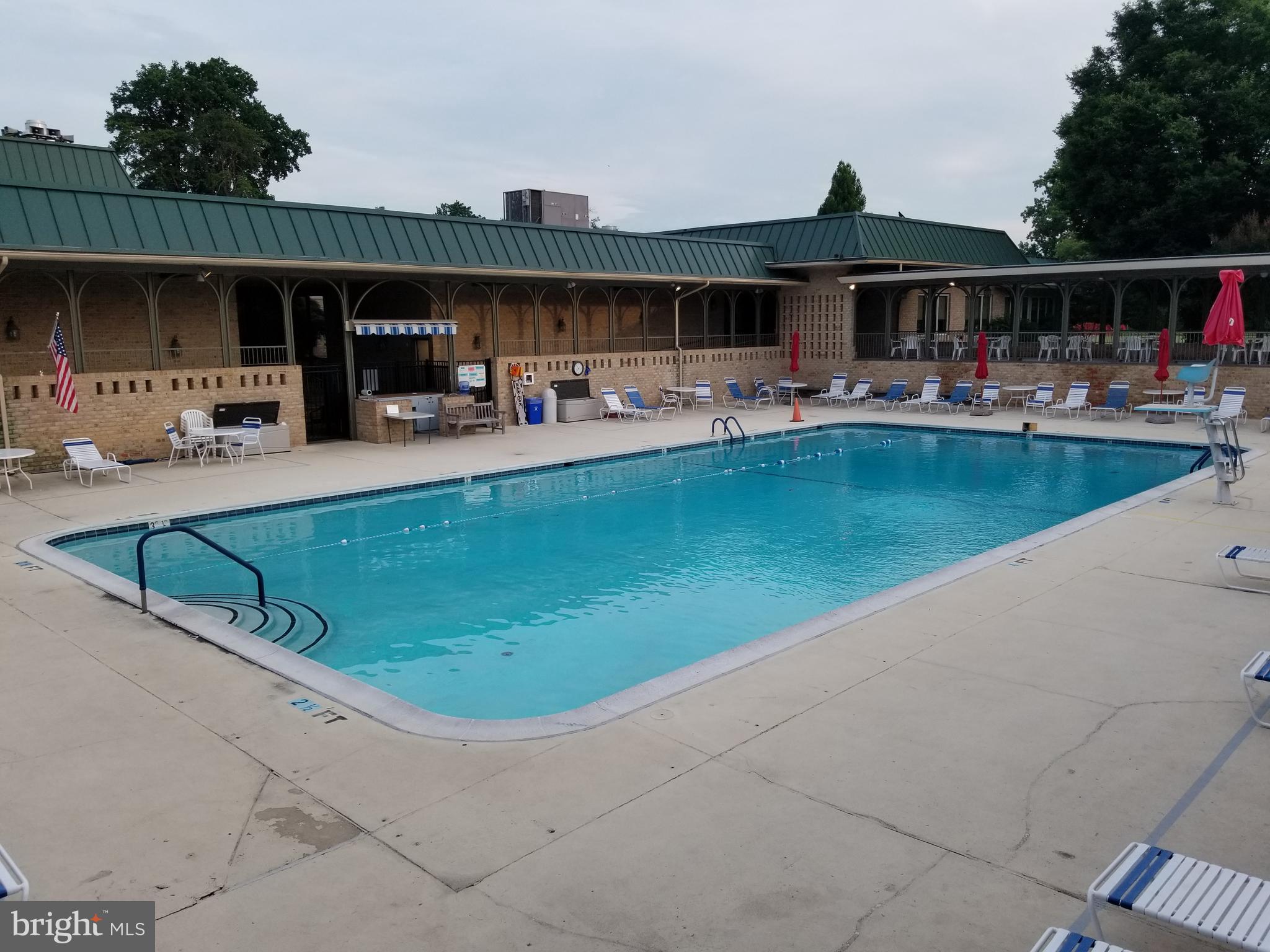 GREENS AT LEISURE WORLD - Residential