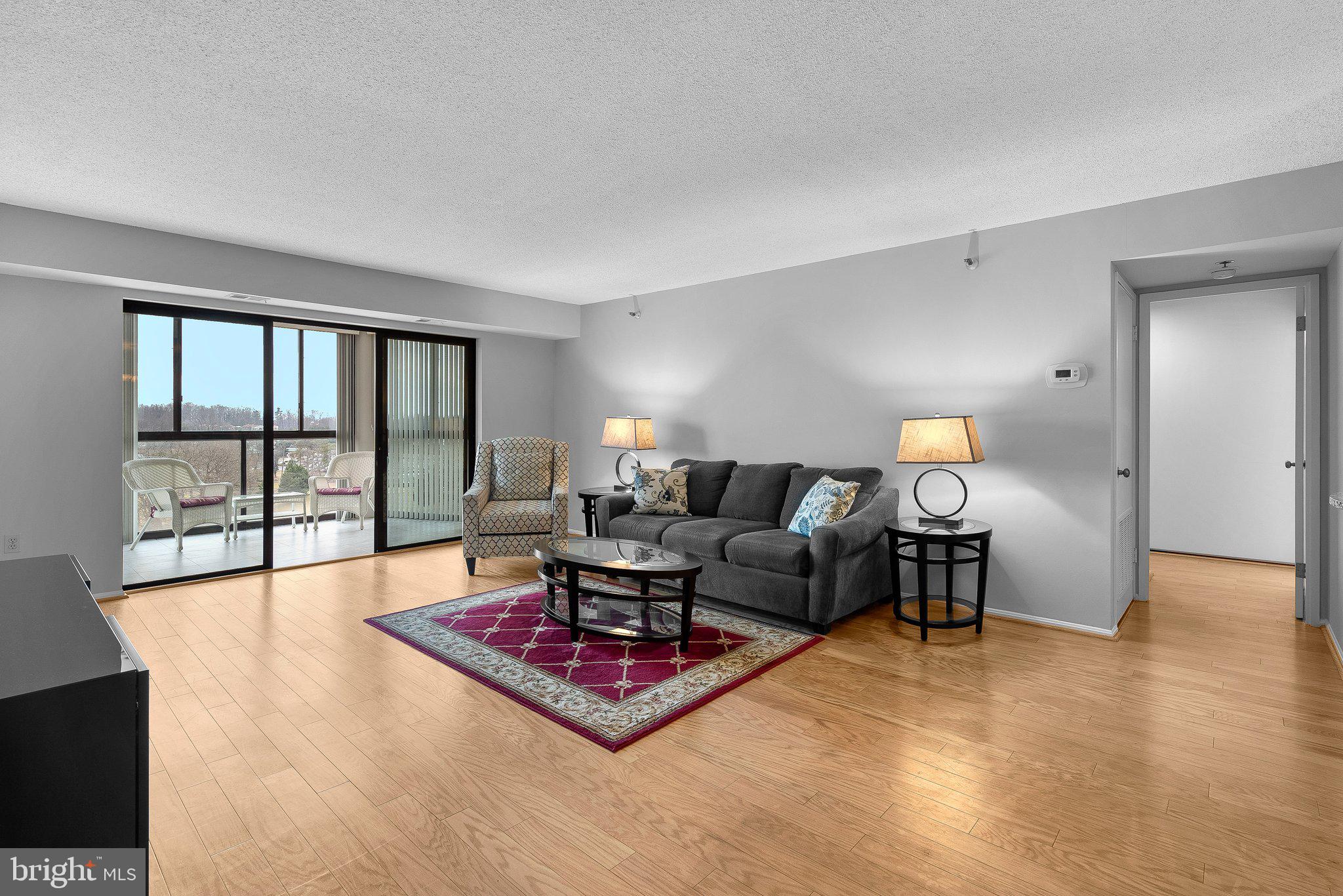 GREENS AT LEISURE WORLD - Residential