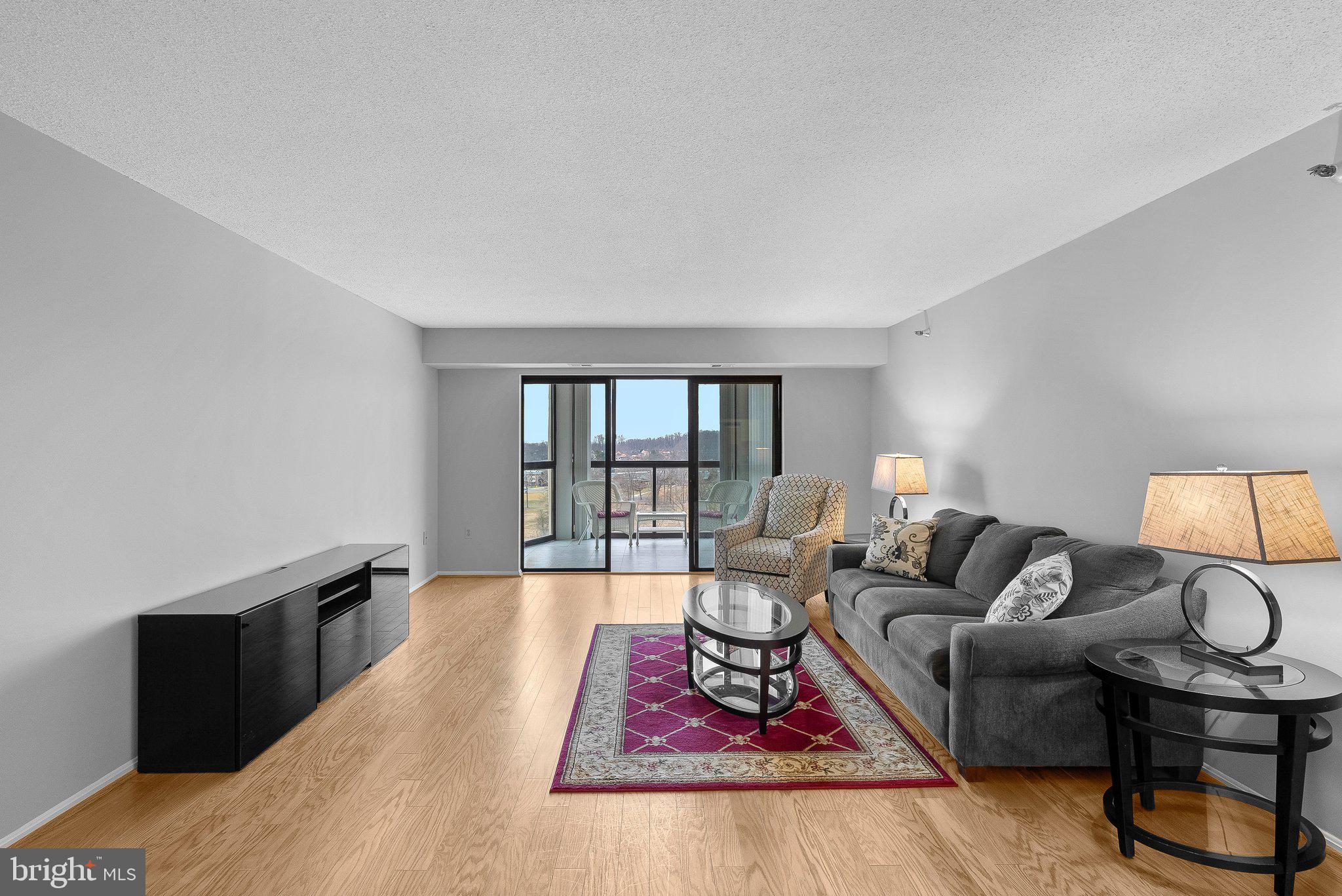 GREENS AT LEISURE WORLD - Residential