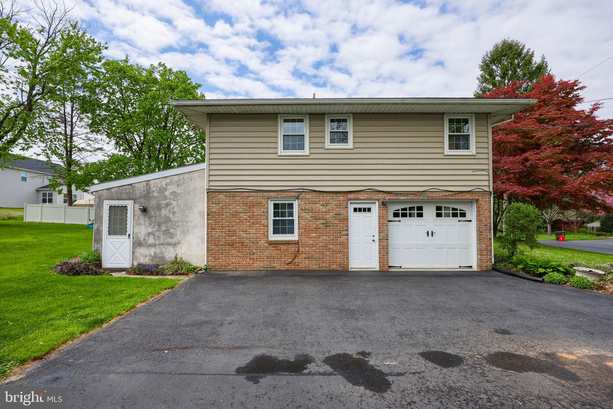 BECKER DEVELOPMENT - Residential