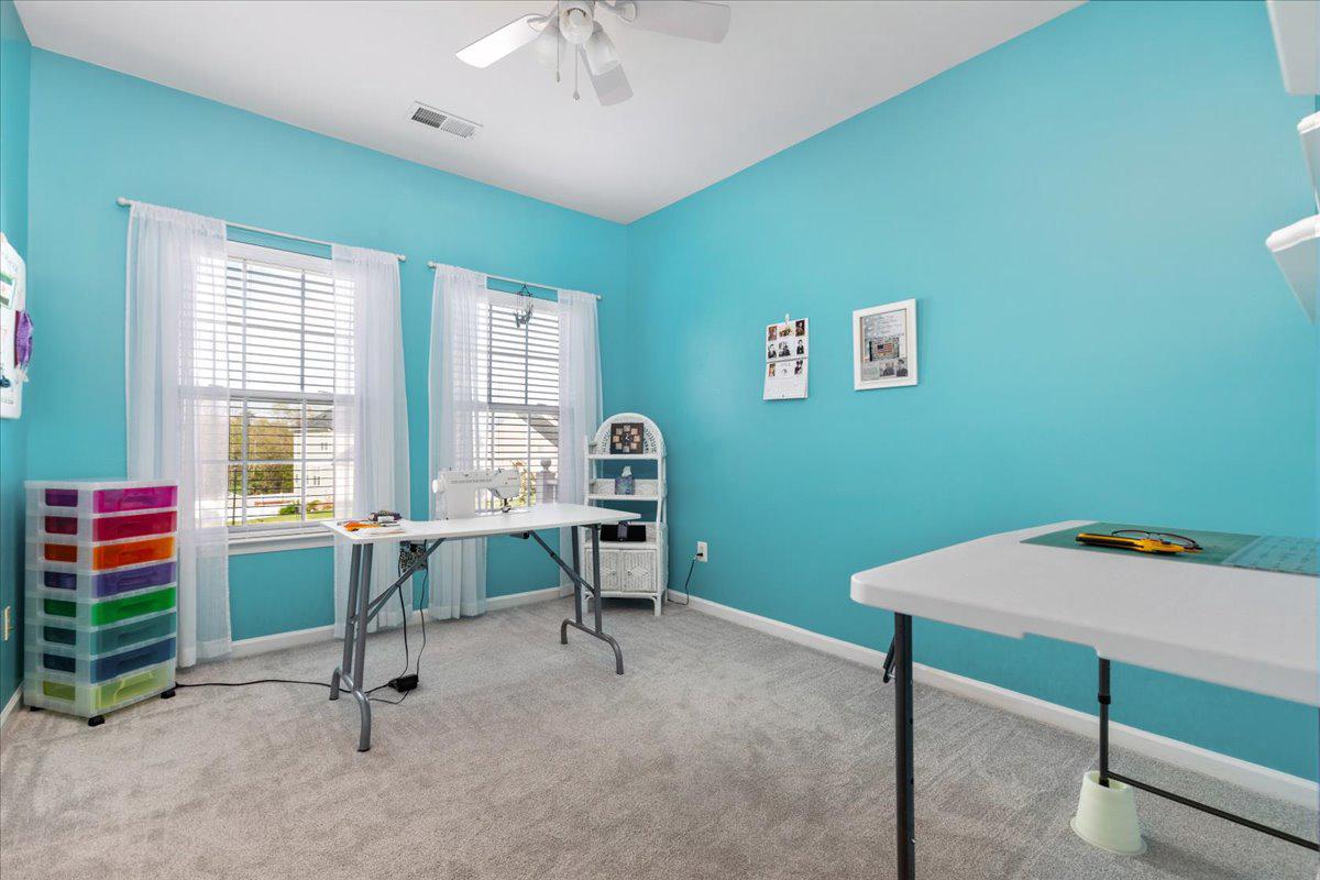 WAKELAND MANOR - Residential