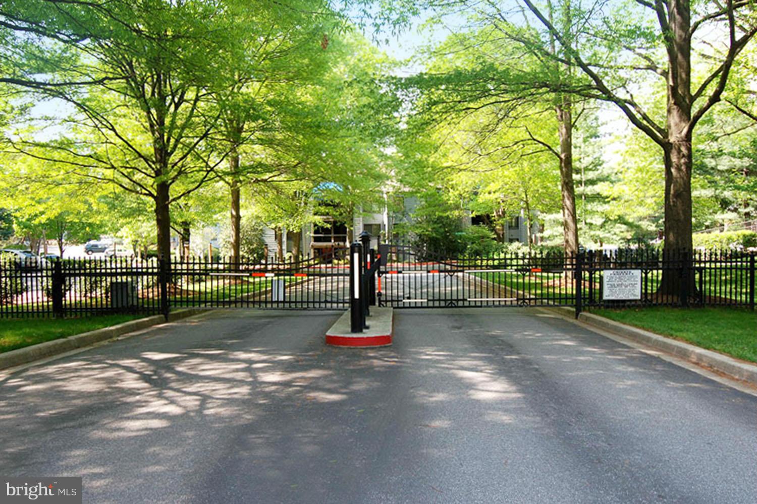 SHEARWATER CONDO - Residential