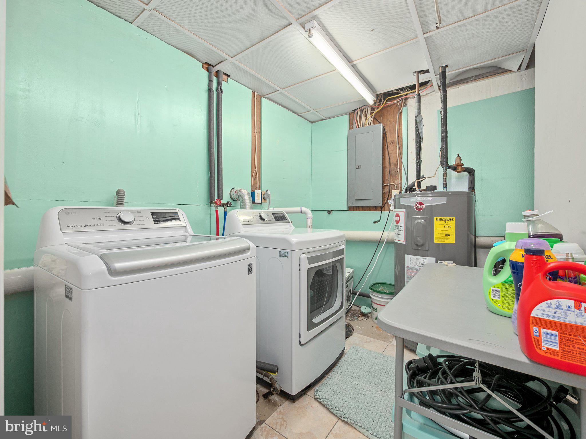 POCONO COUNTRY PLACE - Residential