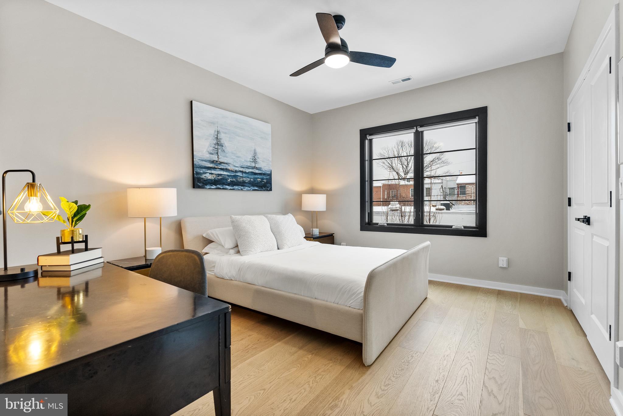 OLD TOWN ALEXANDRIA - Residential