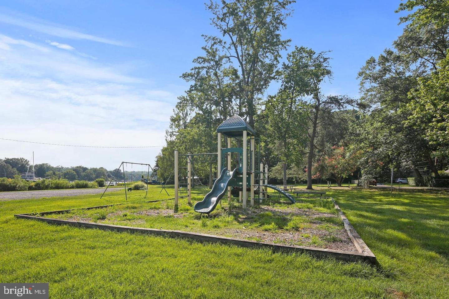 3870 PONDER DRIVE