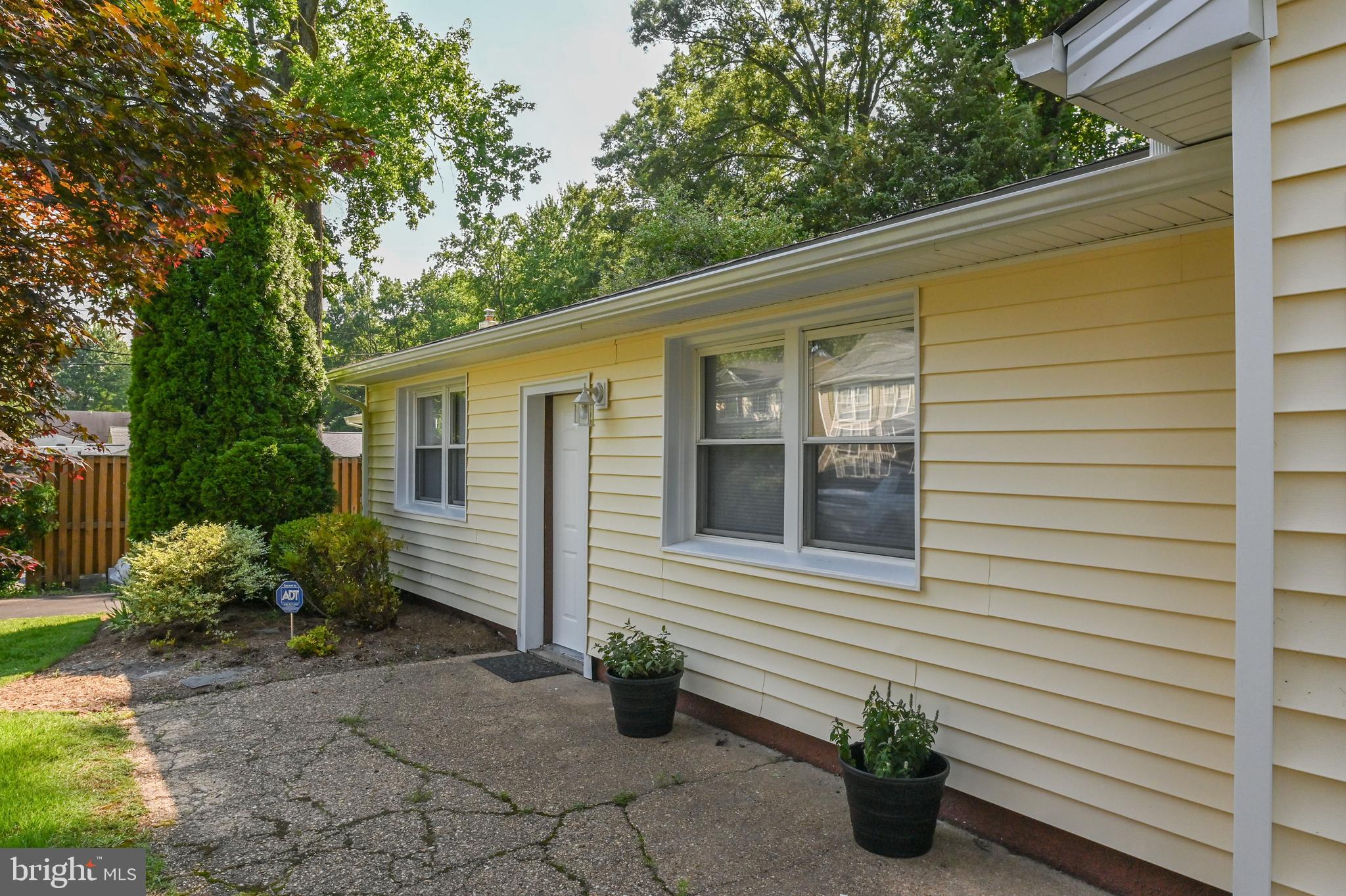 3870 PONDER DRIVE