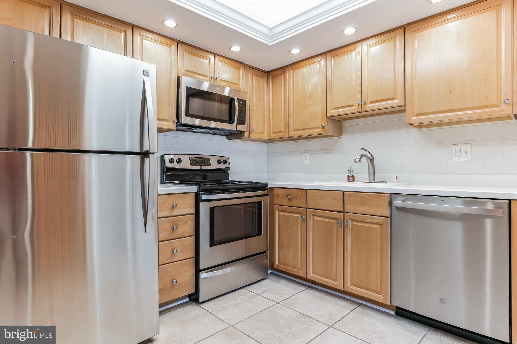 THE REPRESENTATIVE - Residential