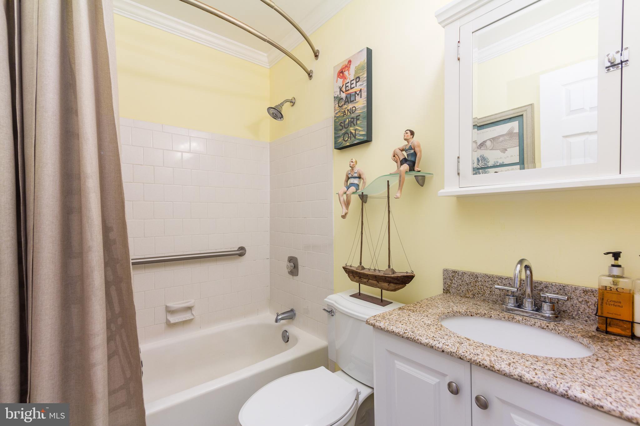 CHESTNUT WOODS - Residential