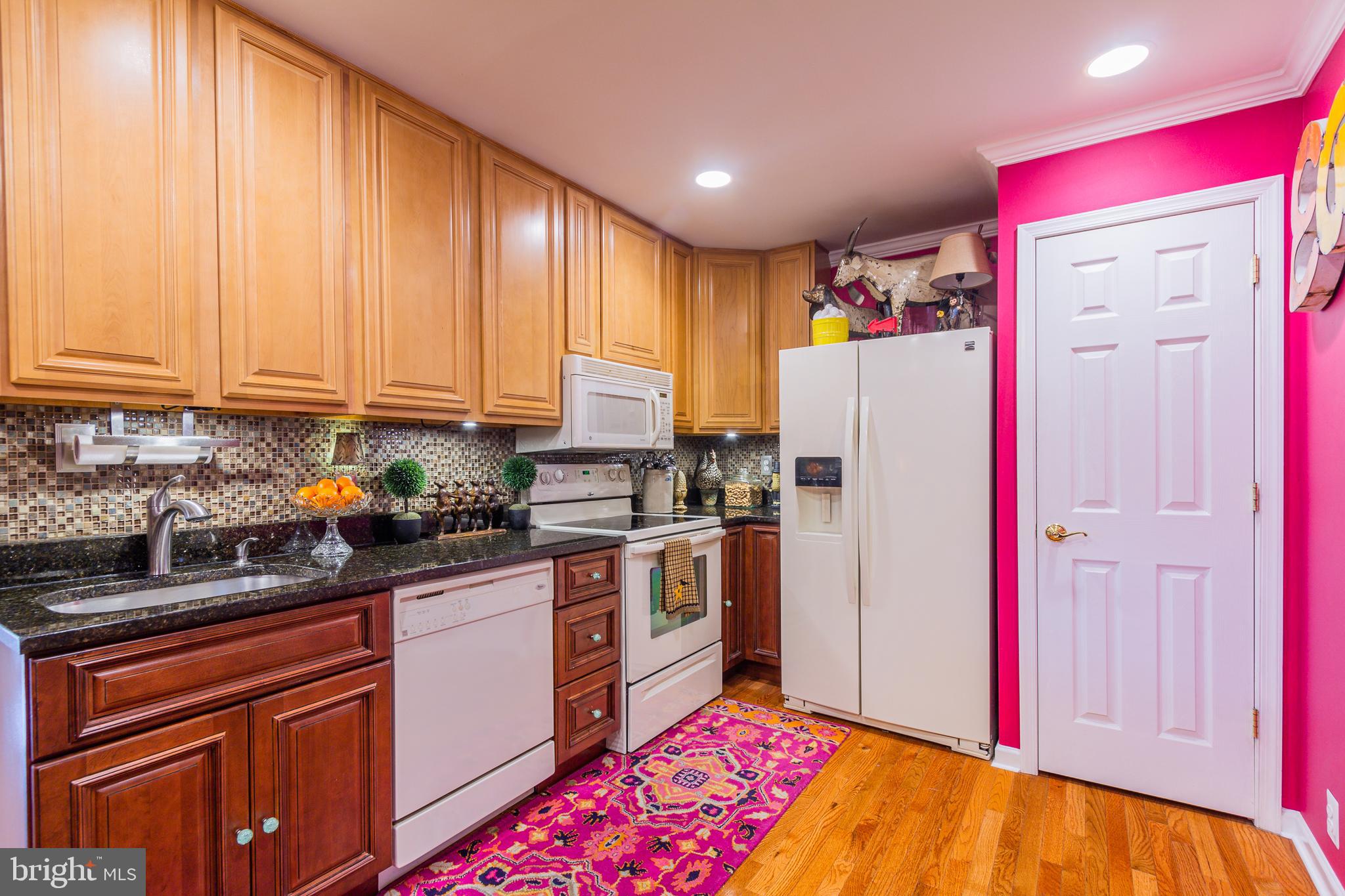 CHESTNUT WOODS - Residential