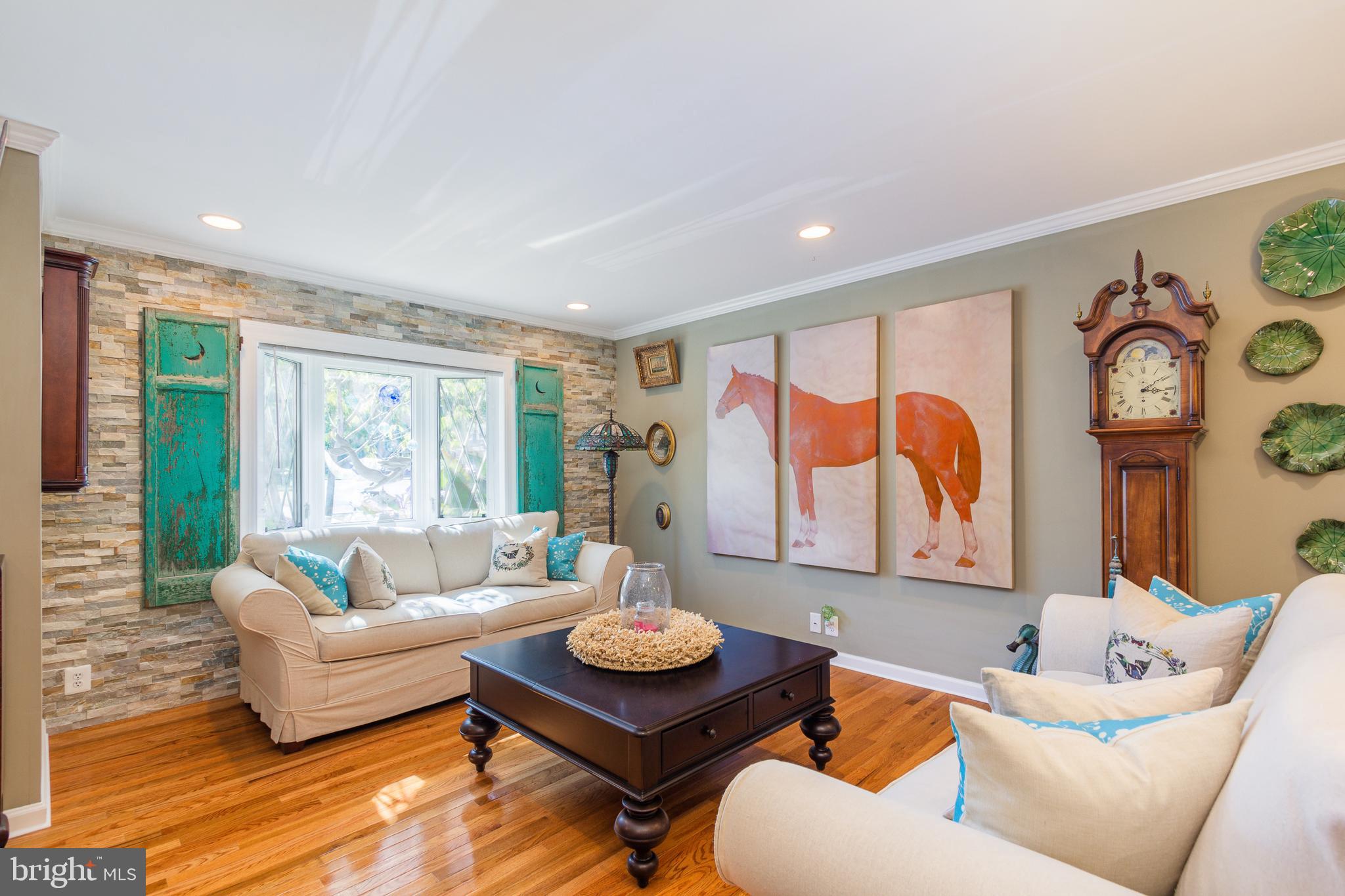 CHESTNUT WOODS - Residential