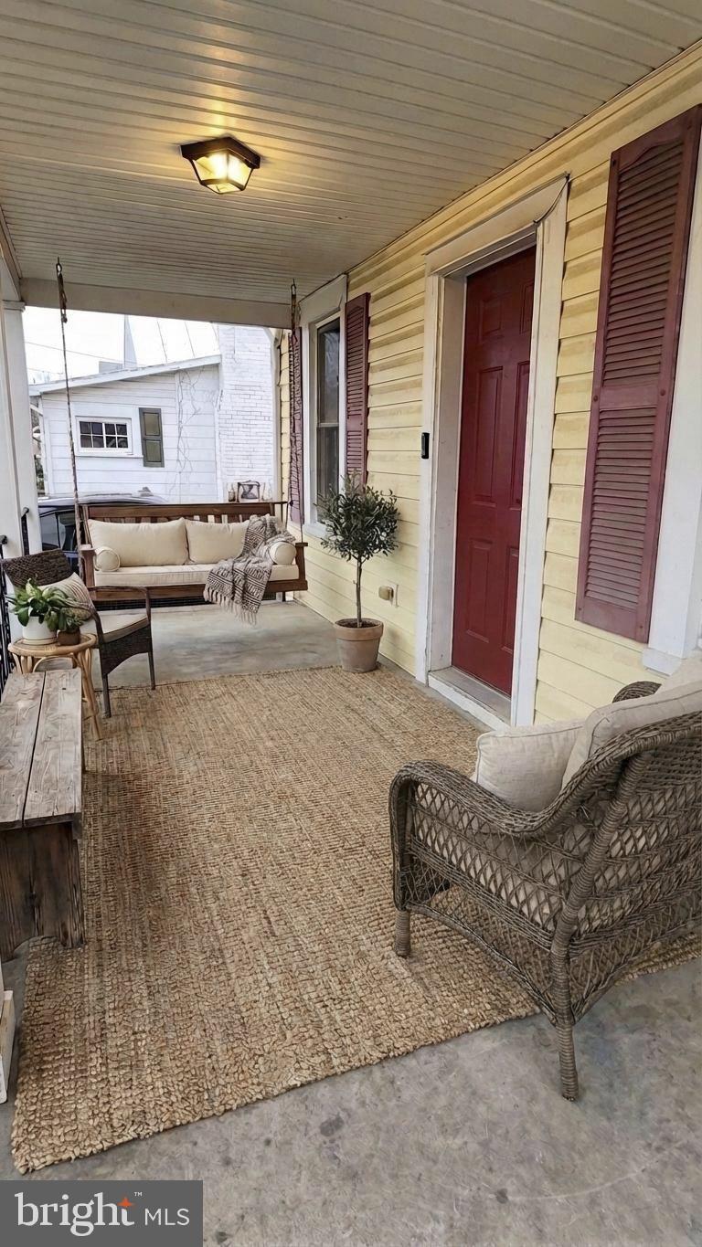 WINCHESTER CITY - Residential