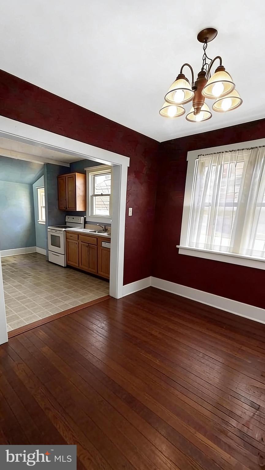 WINCHESTER CITY - Residential