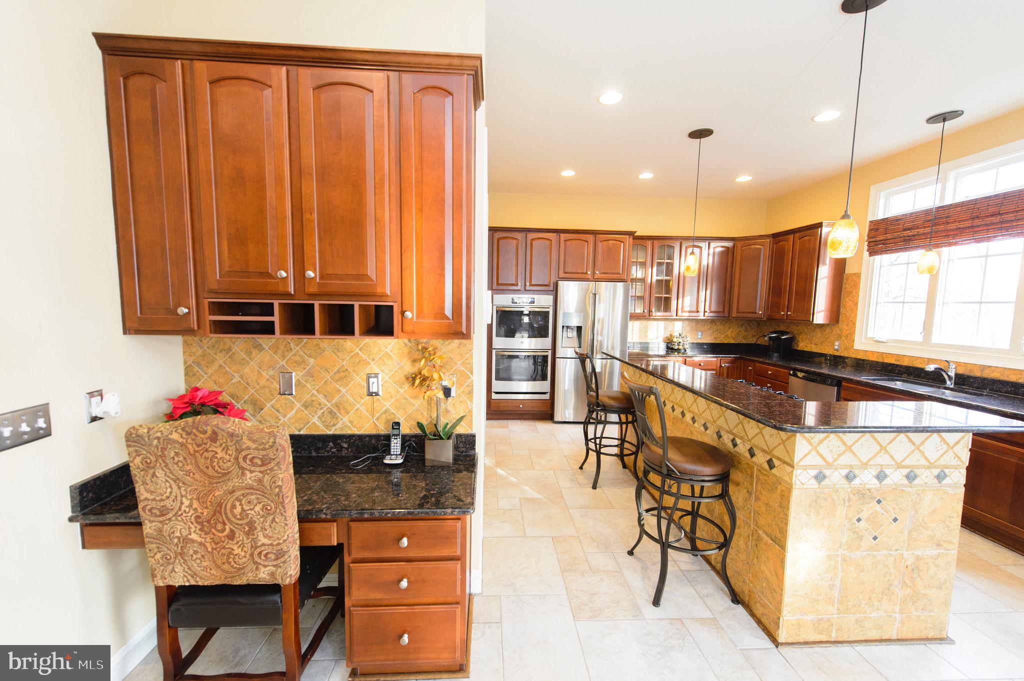 RIVER FALLS - Residential