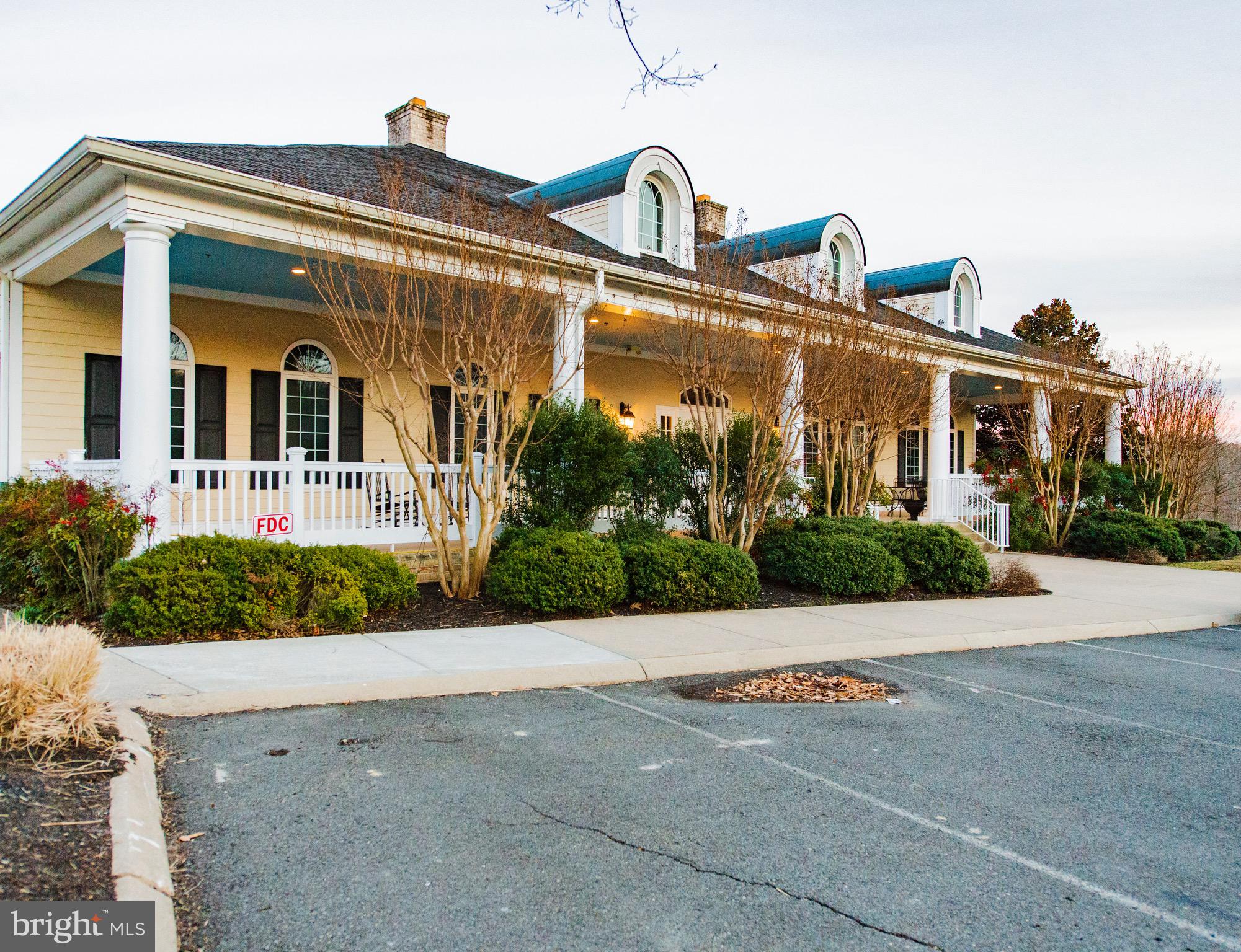 RIVER FALLS - Residential