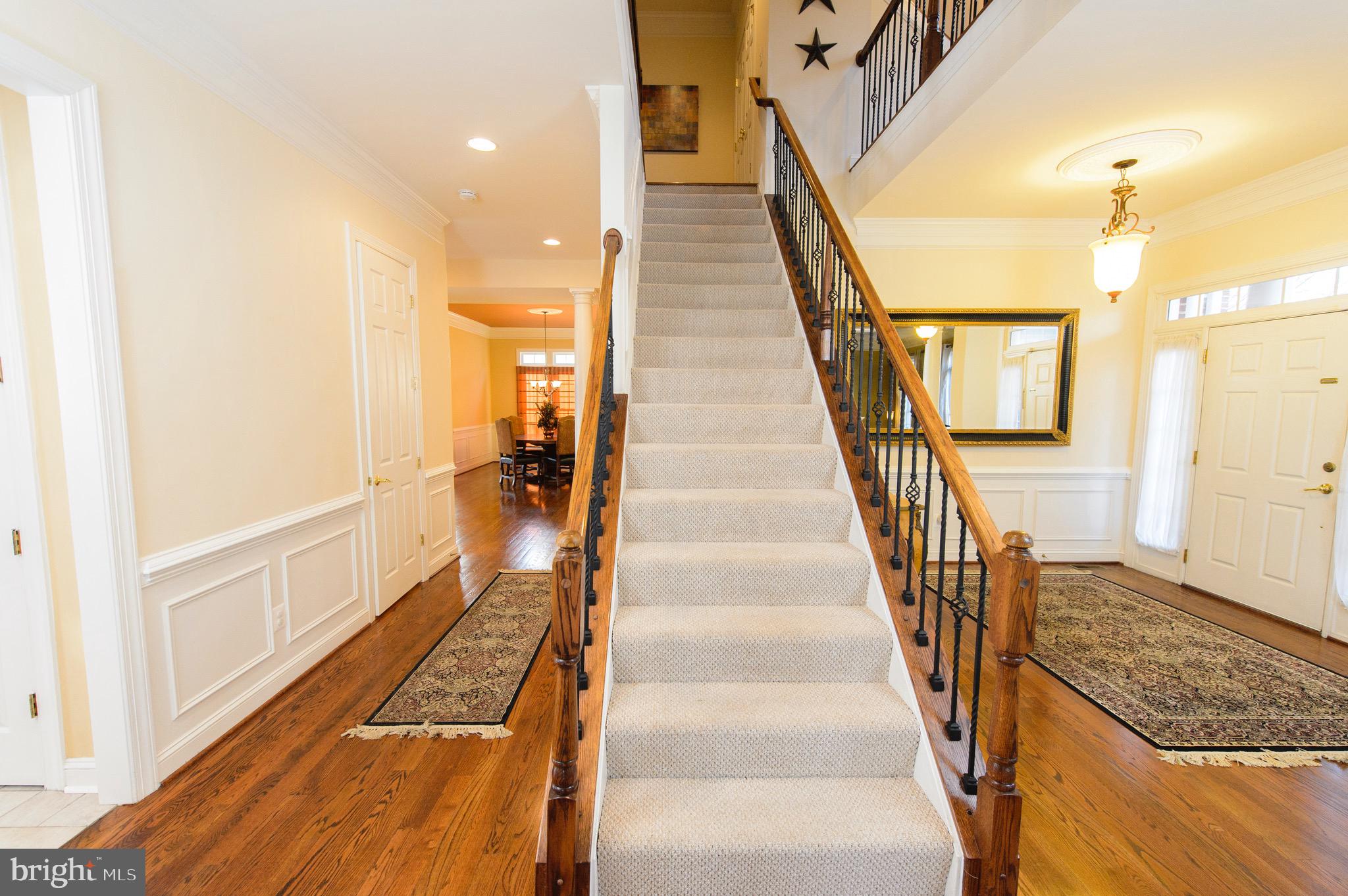 RIVER FALLS - Residential