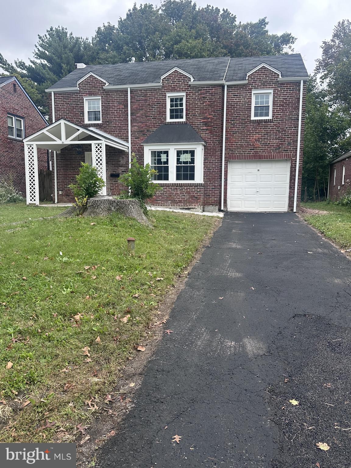 21 HANCOCK AVENUE