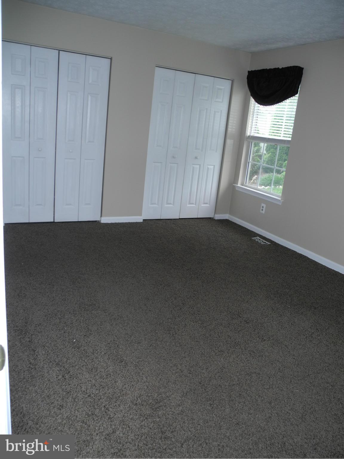 FOREST LAKES - Residential