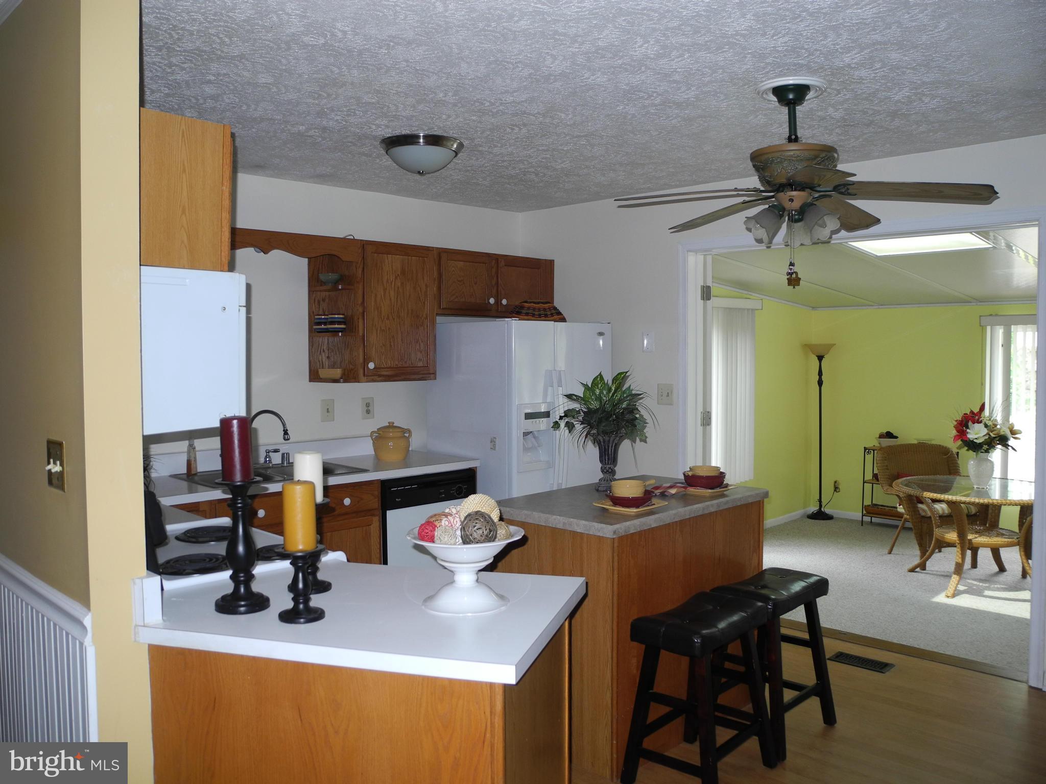 FOREST LAKES - Residential