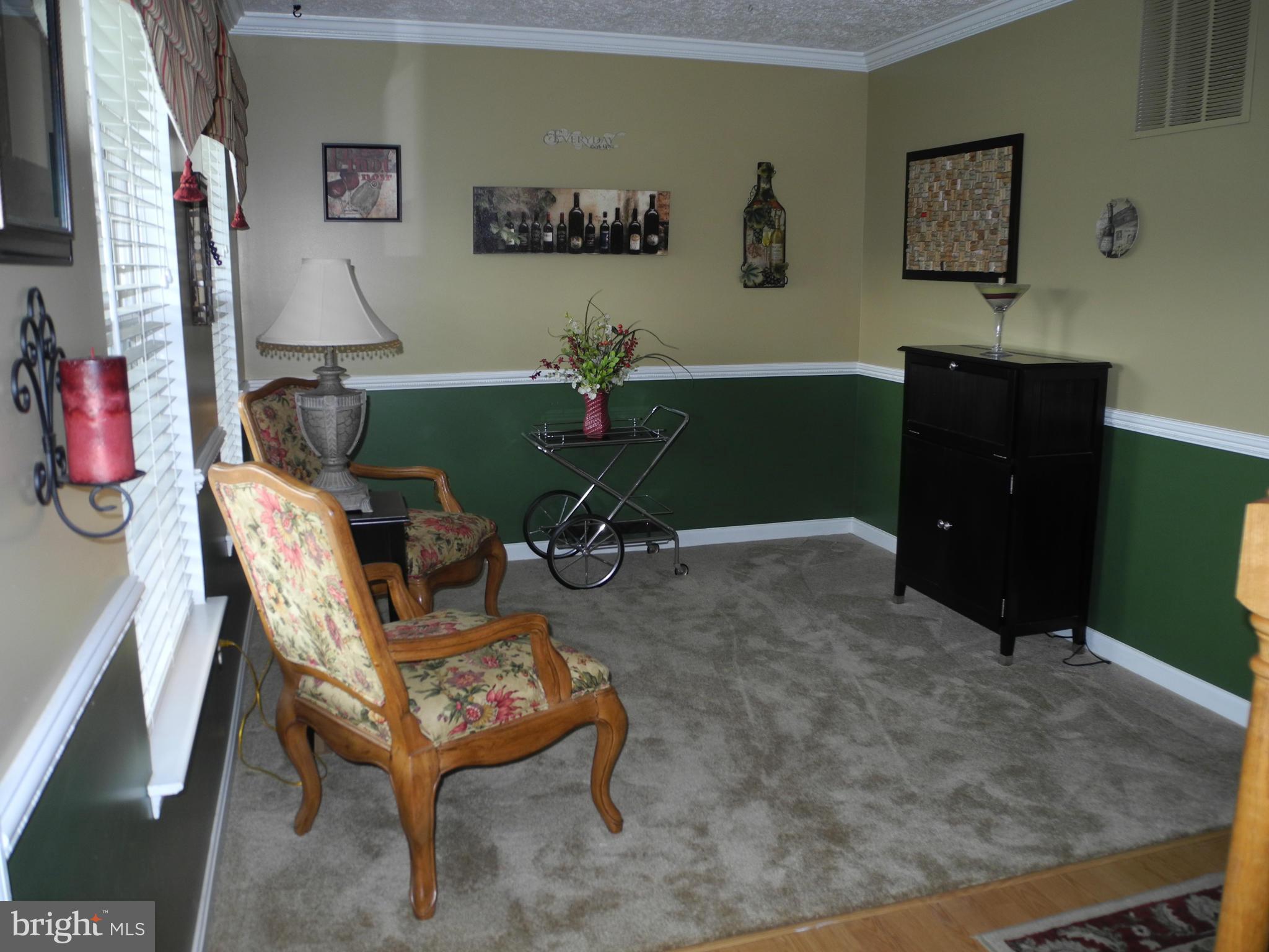 FOREST LAKES - Residential