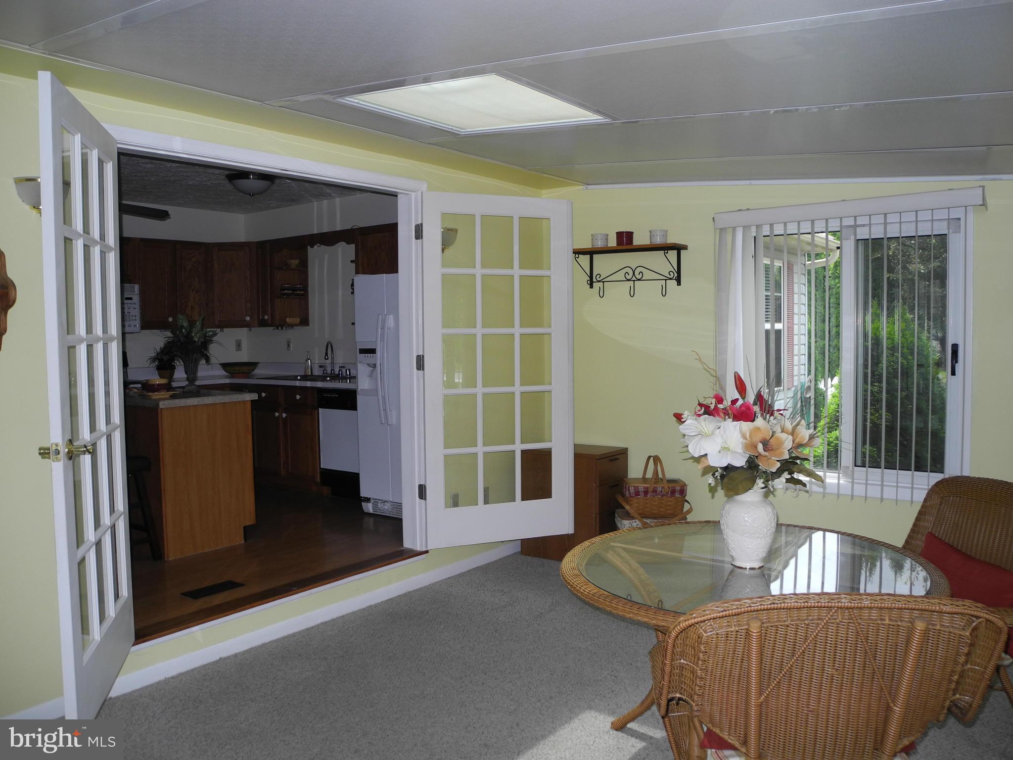 FOREST LAKES - Residential