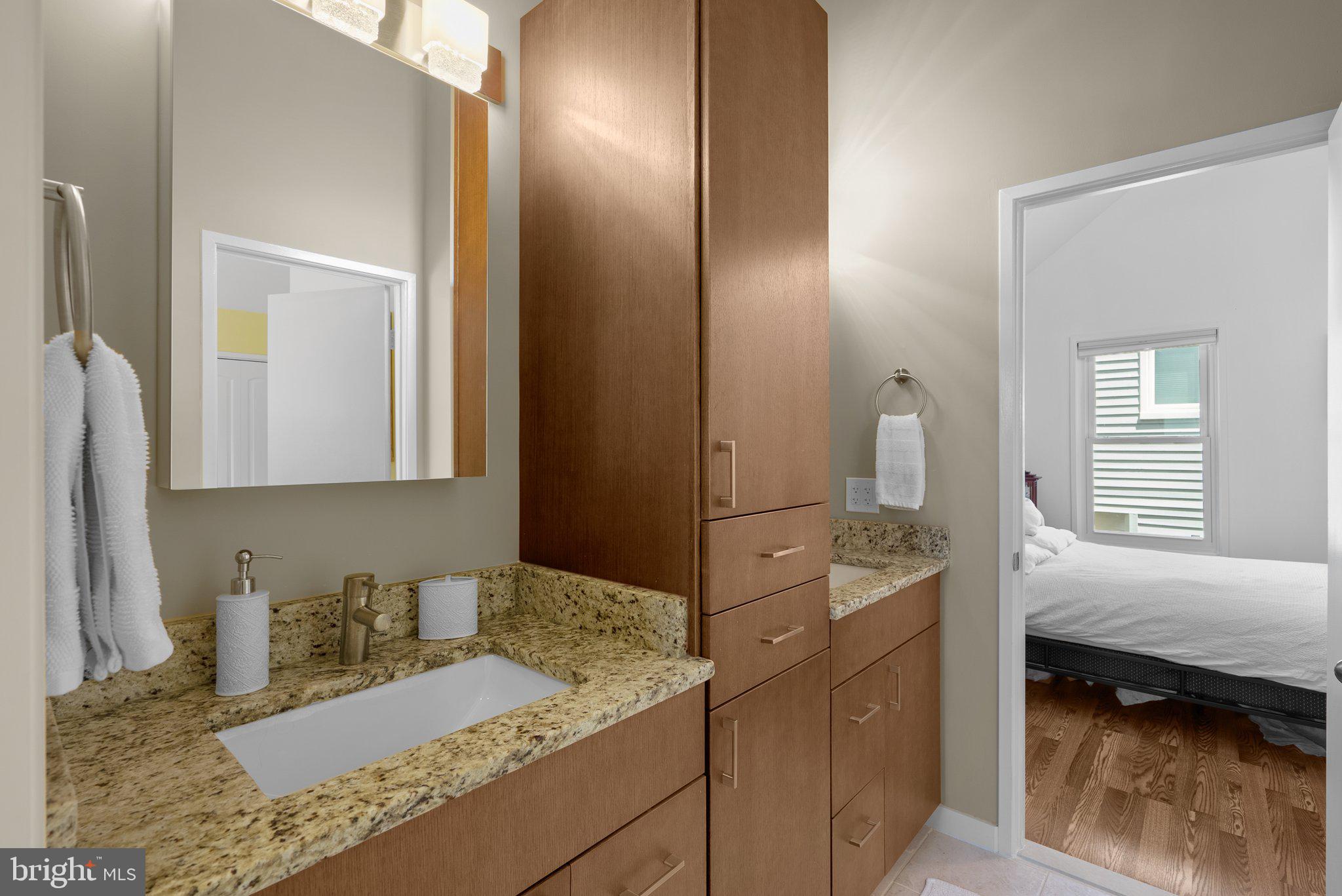 BEACON HILL - Residential