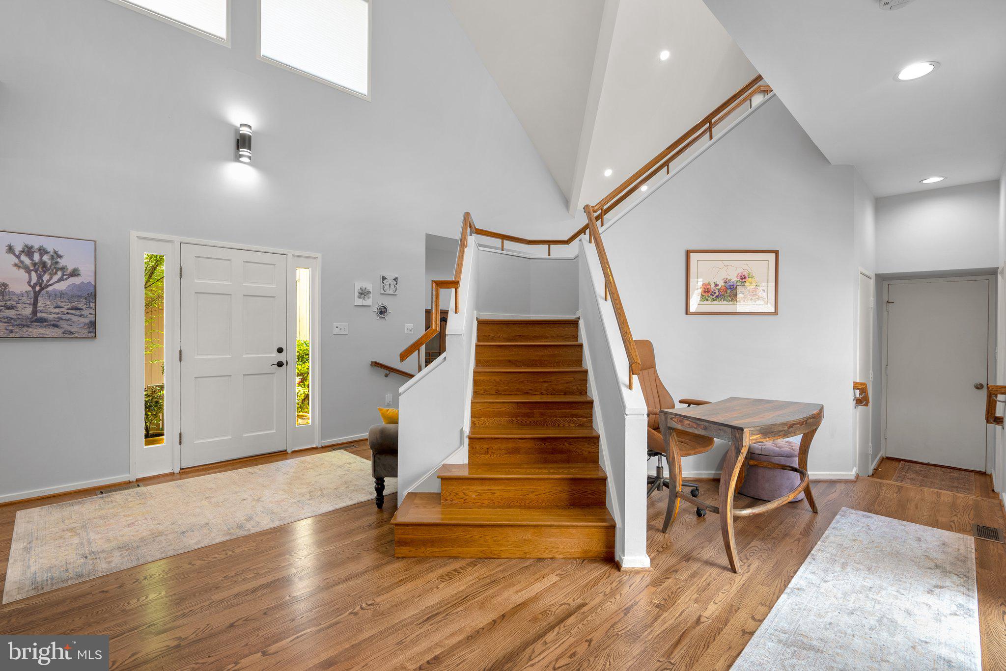 BEACON HILL - Residential