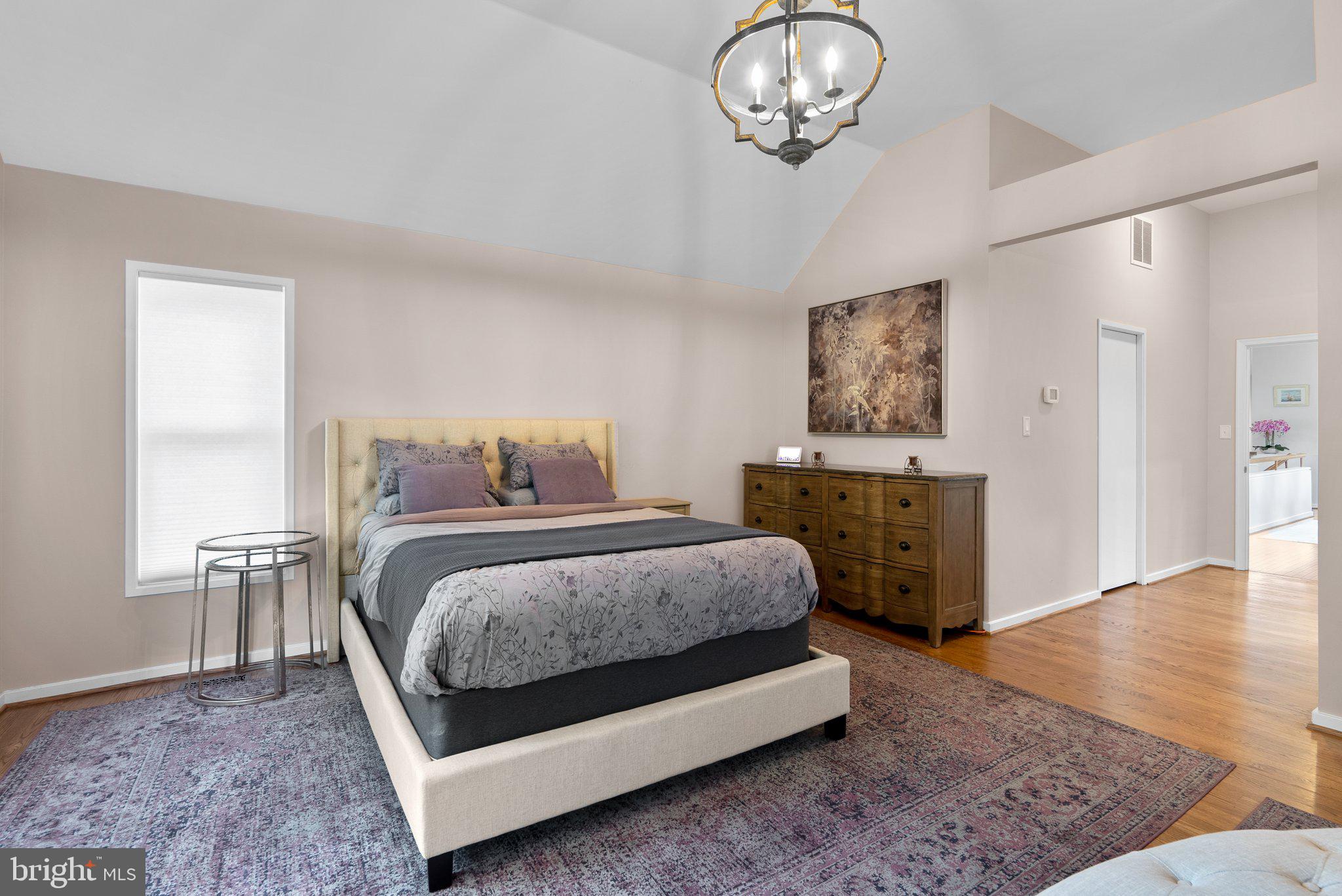 BEACON HILL - Residential