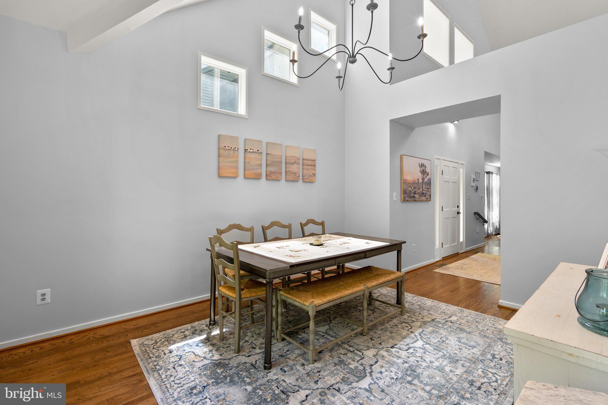 BEACON HILL - Residential