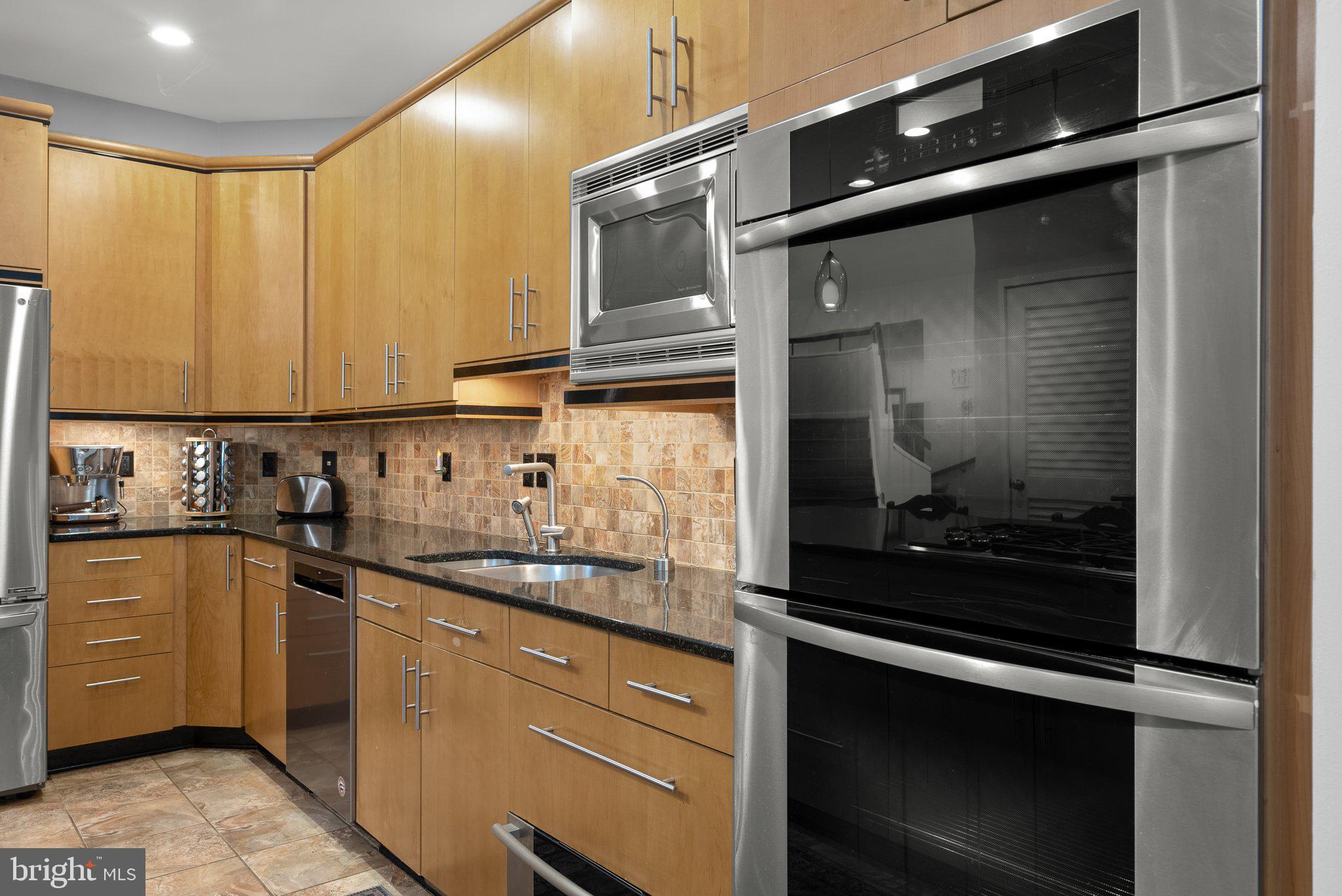 BEACON HILL - Residential