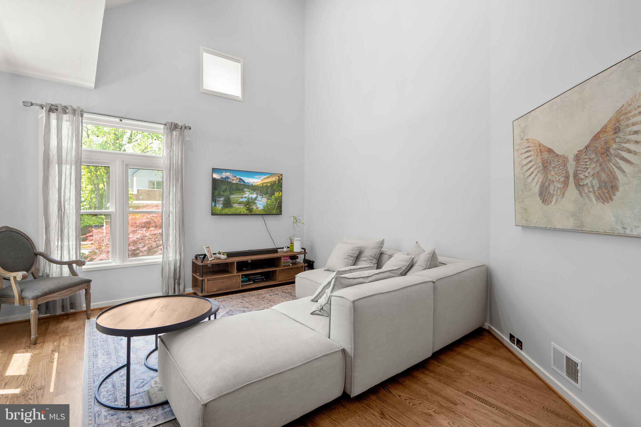 BEACON HILL - Residential