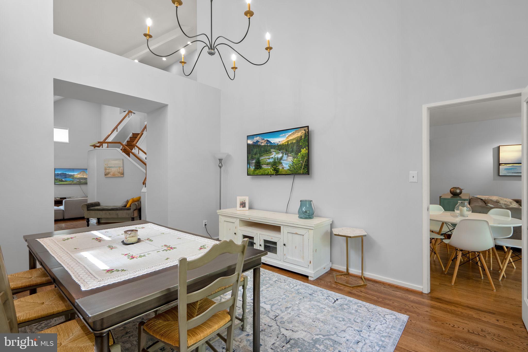 BEACON HILL - Residential