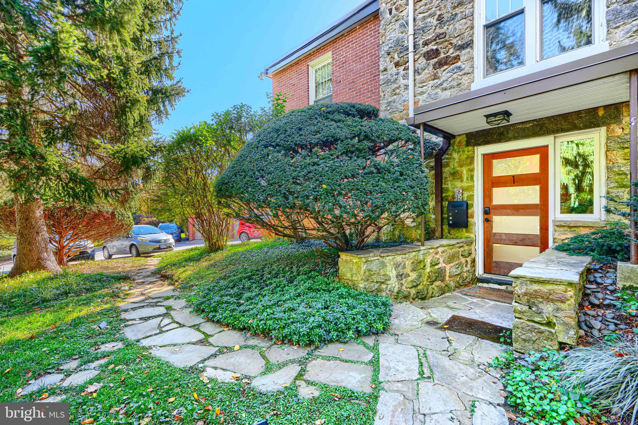 6003 LAKEHURST DRIVE 1