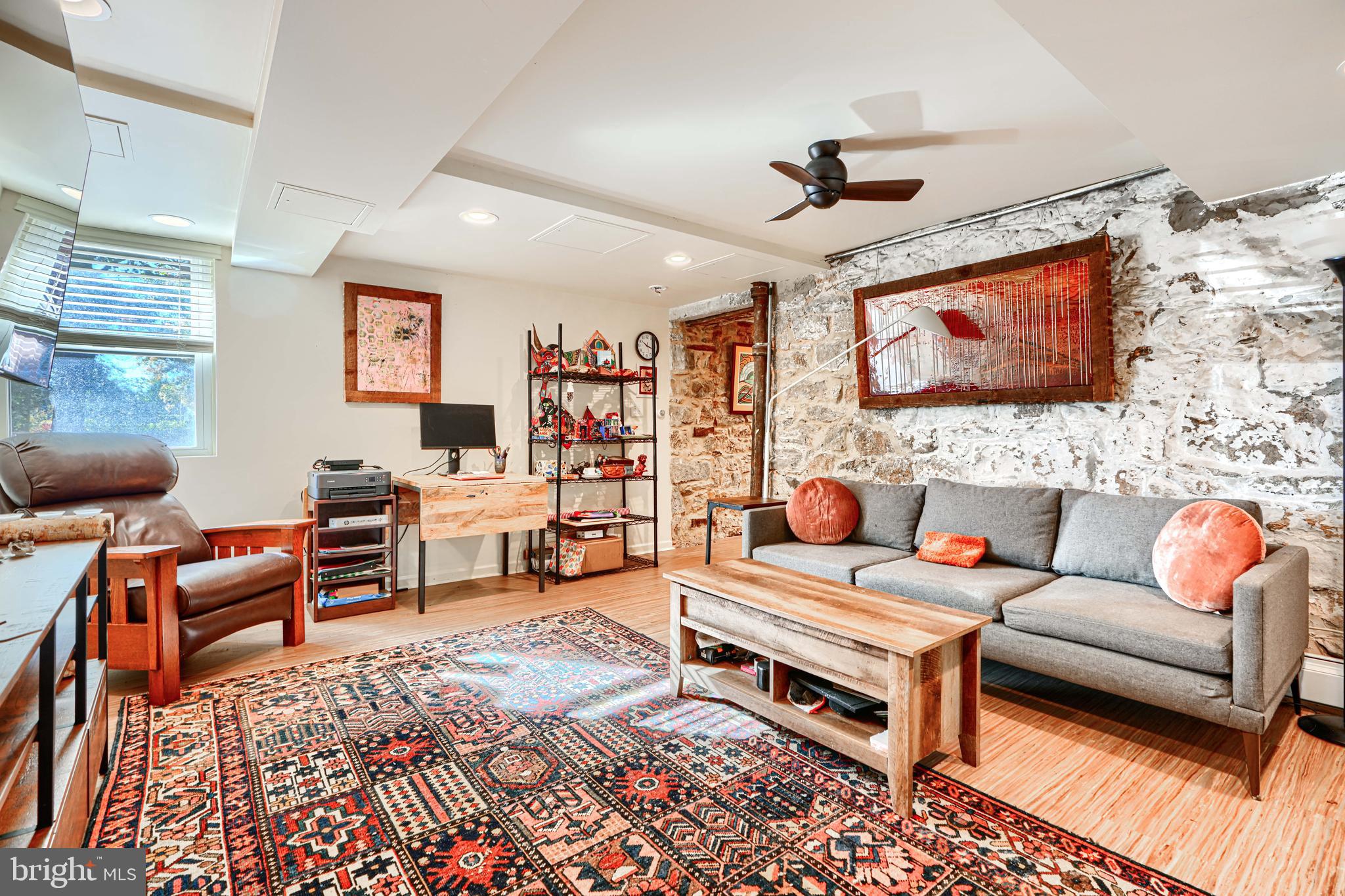 6003 LAKEHURST DRIVE 1