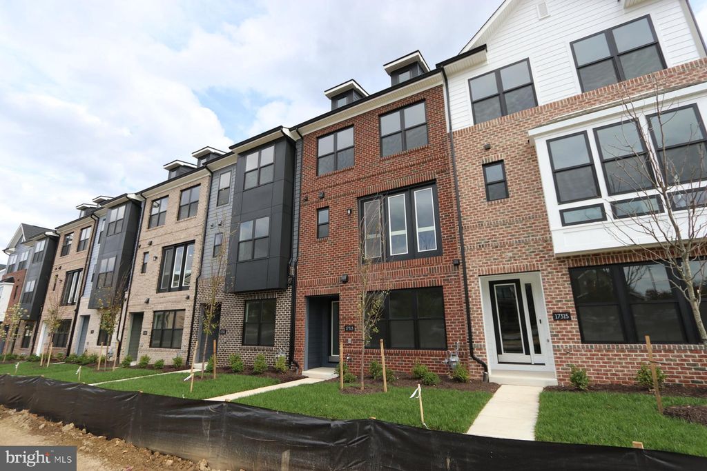 Photo of 17313 Hardisty Way Street #7F, BOWIE, MD 20715 (MLS # MDPG2181134)
