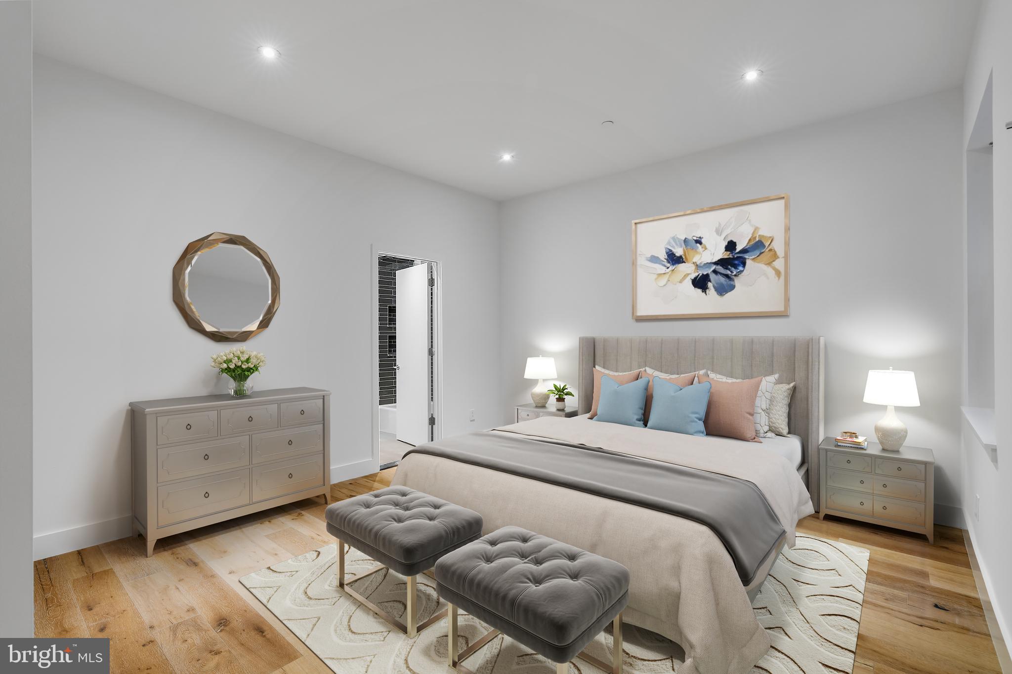 WASHINGTON SQ - Residential