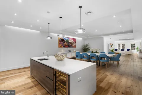 725 Chestnut Street Unit 2, Philadelphia, PA 19106 - MLS#: PAPH2452250