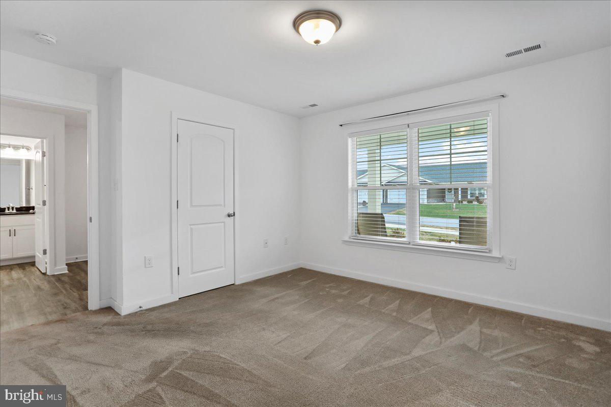 CARDINAL POINTE - Residential