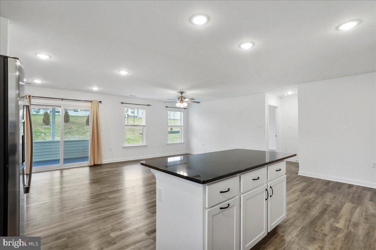 CARDINAL POINTE - Residential