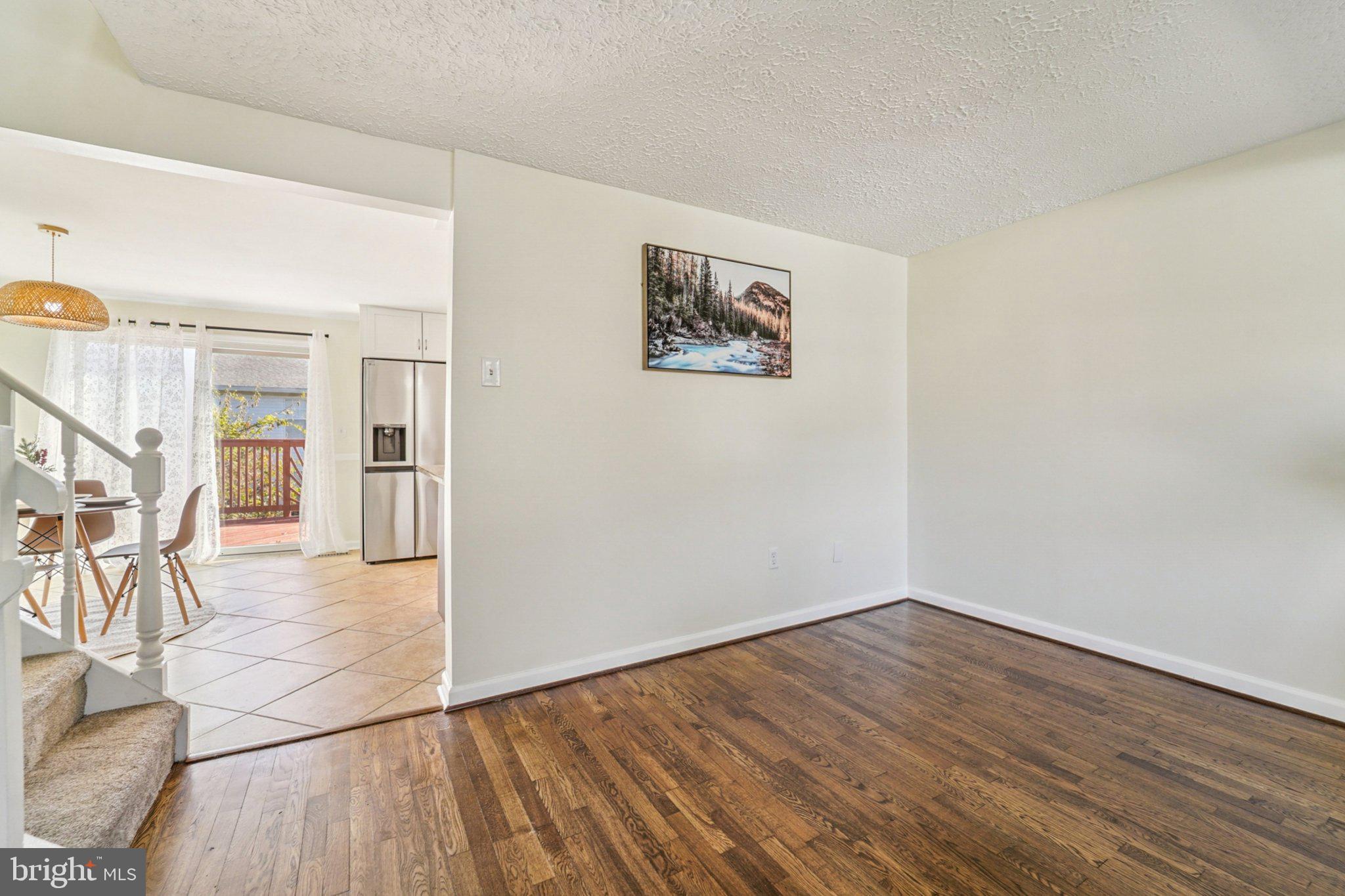 QUEEN ANNE - Residential