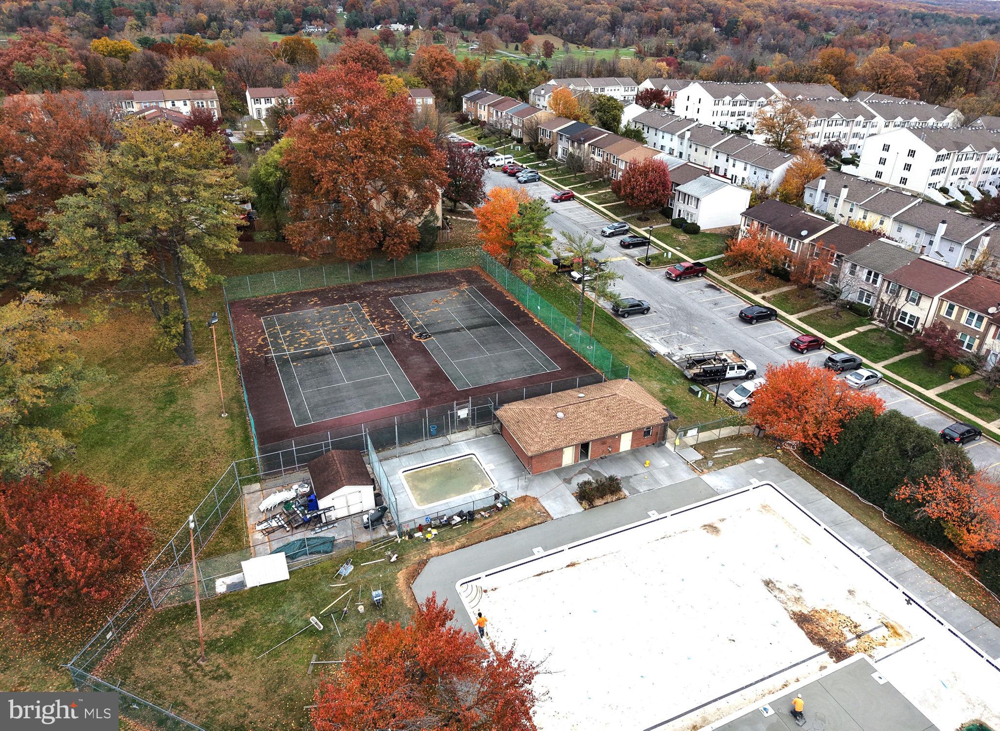 QUEEN ANNE - Residential