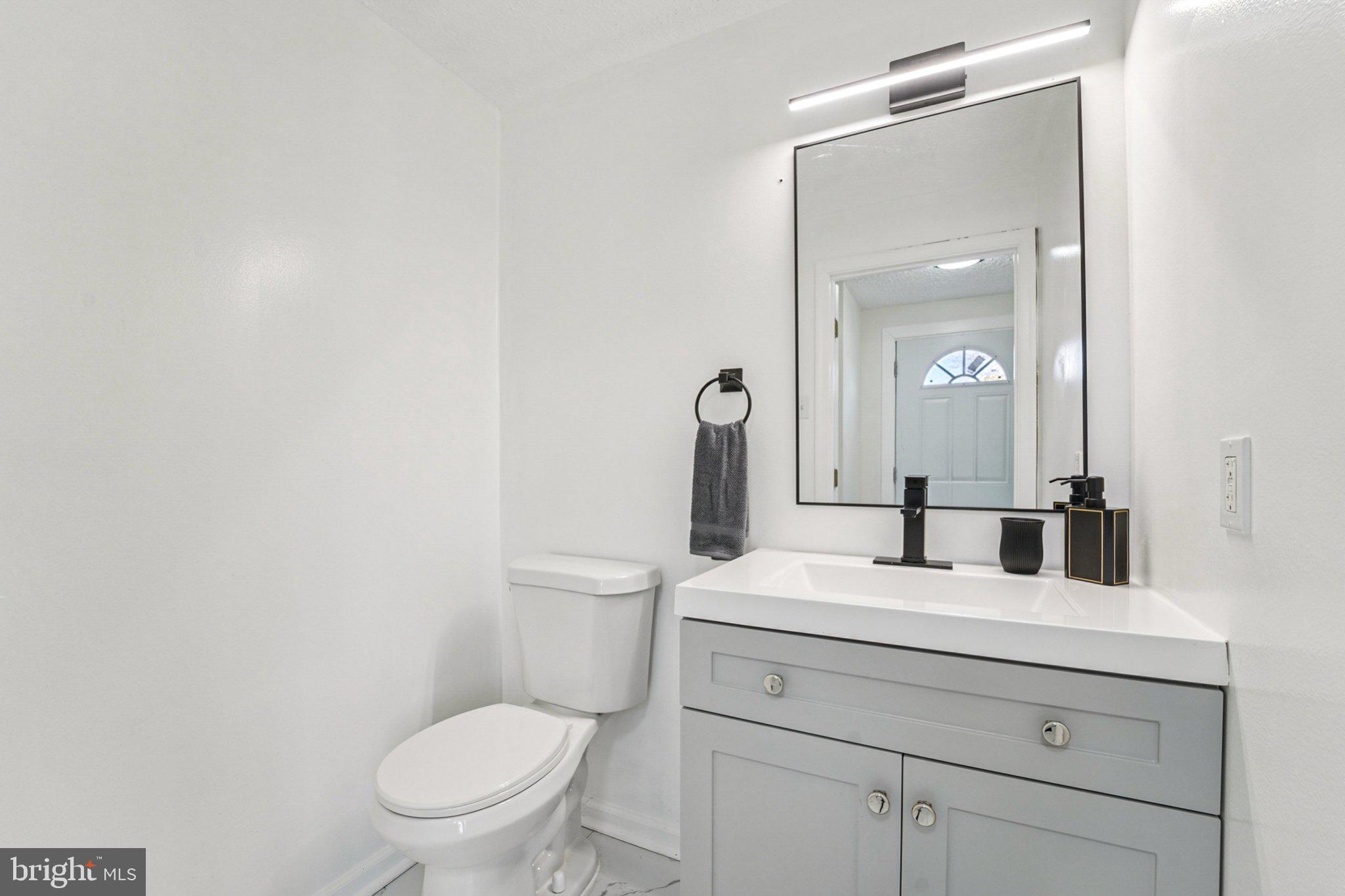 QUEEN ANNE - Residential