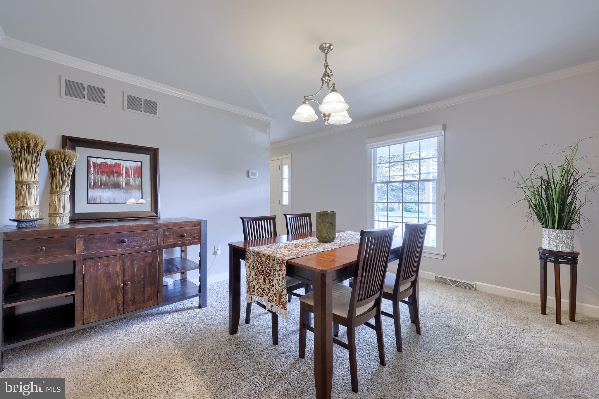 WOODS EDGE - Residential