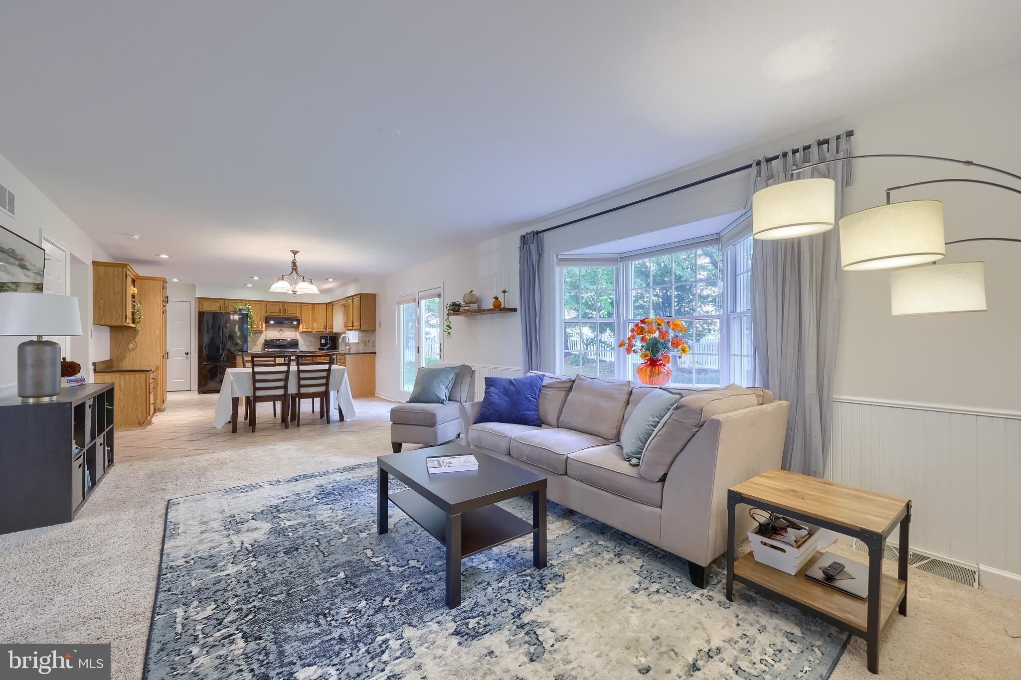 WOODS EDGE - Residential