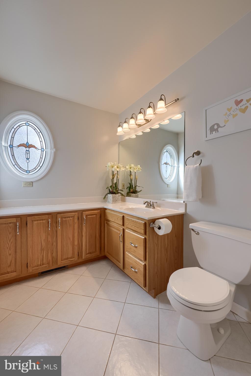 WOODS EDGE - Residential