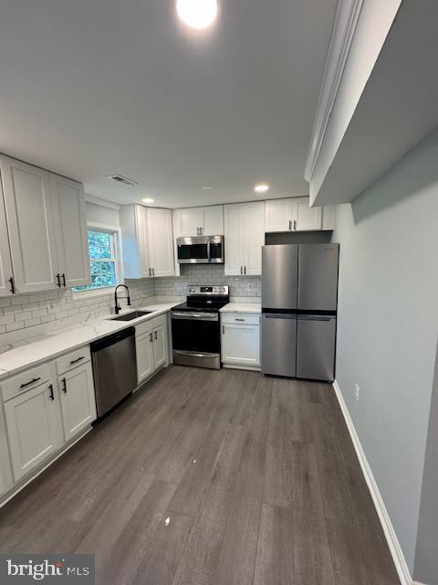 2802 PIN OAK LANE