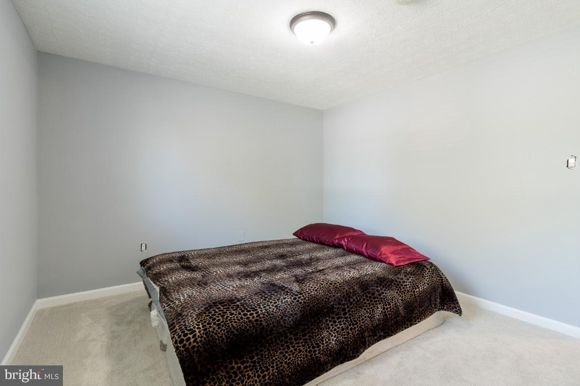 WALDON WOODS-POPES - Residential