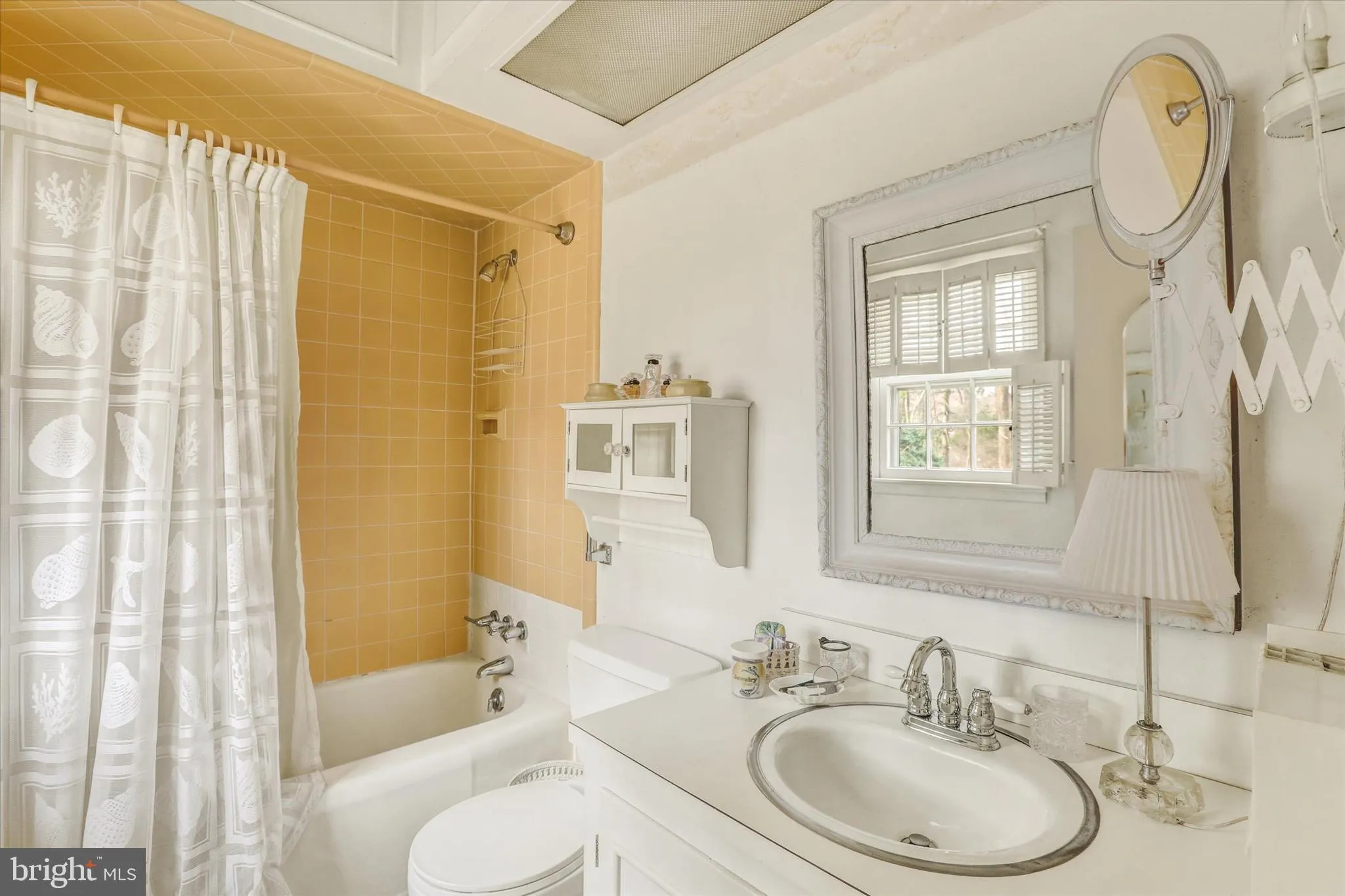 Princeton, New Jersey 08540, United States, 4 Bedrooms Bedrooms, ,Residential,Pending,100273